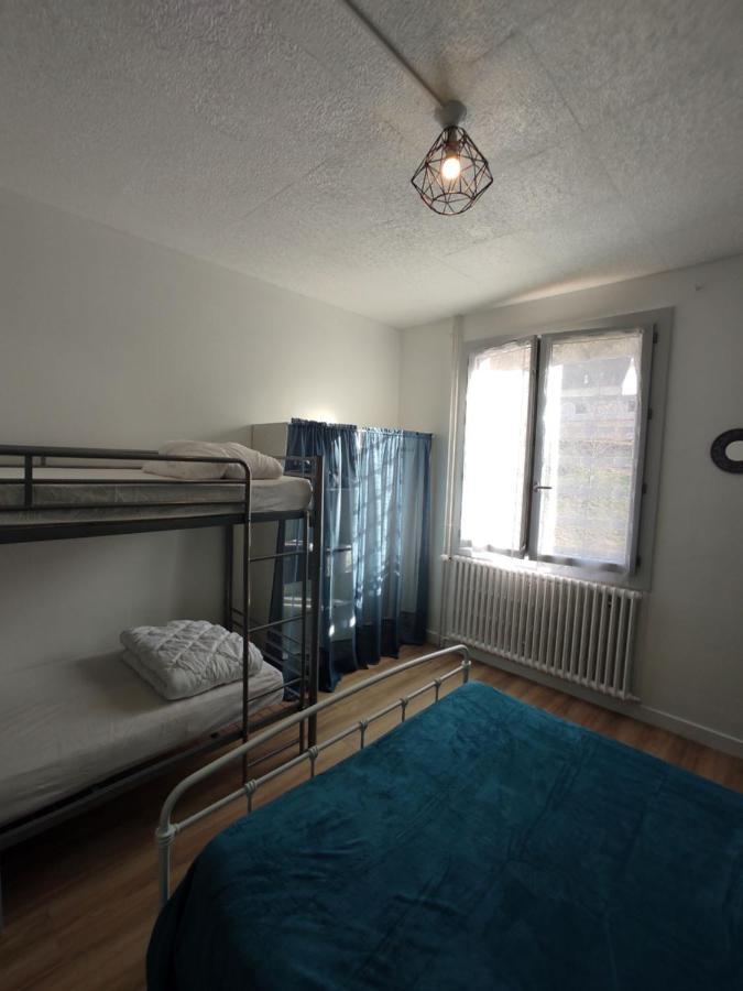 Apartment Lilas, Saint Antoine, Orcival, Entre Sancy Et Volcans. *